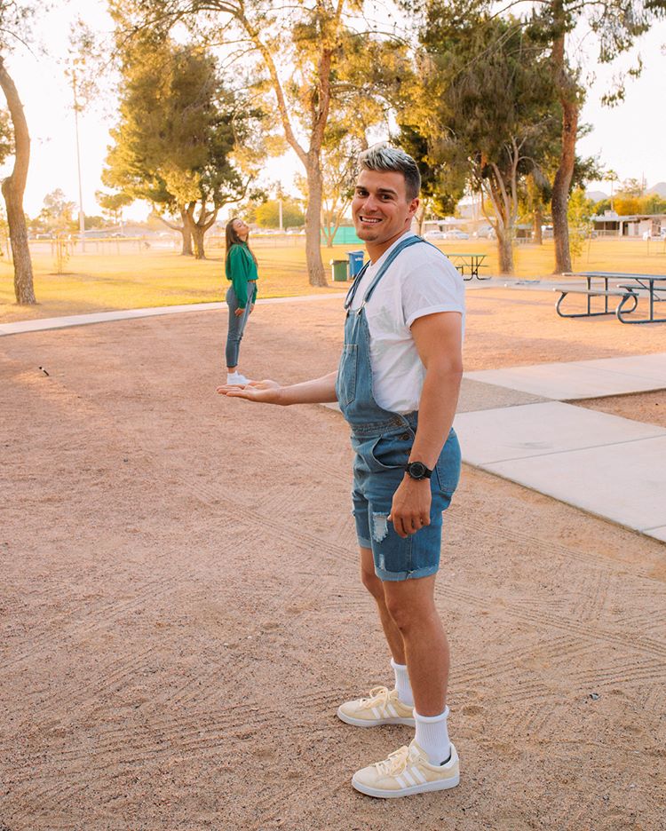 Enrique Hernandez's engagement photos are very Enrique Hernandez – Dodgers  Digest