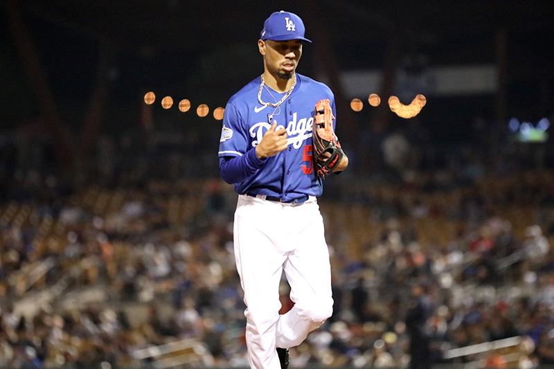 OOTP 21: May 18, 2020 – Dodgers 8, Phillies 5 – Mookie shines on his jersey  day – Dodgers Digest