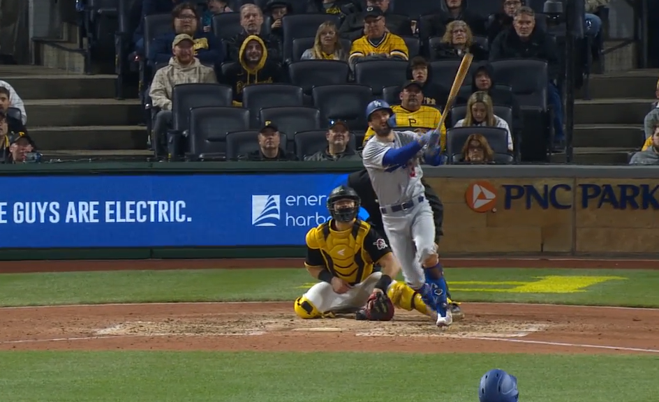 Dodgers 8, Pirates 7: Chris Taylor leads comeback after Thor puts
