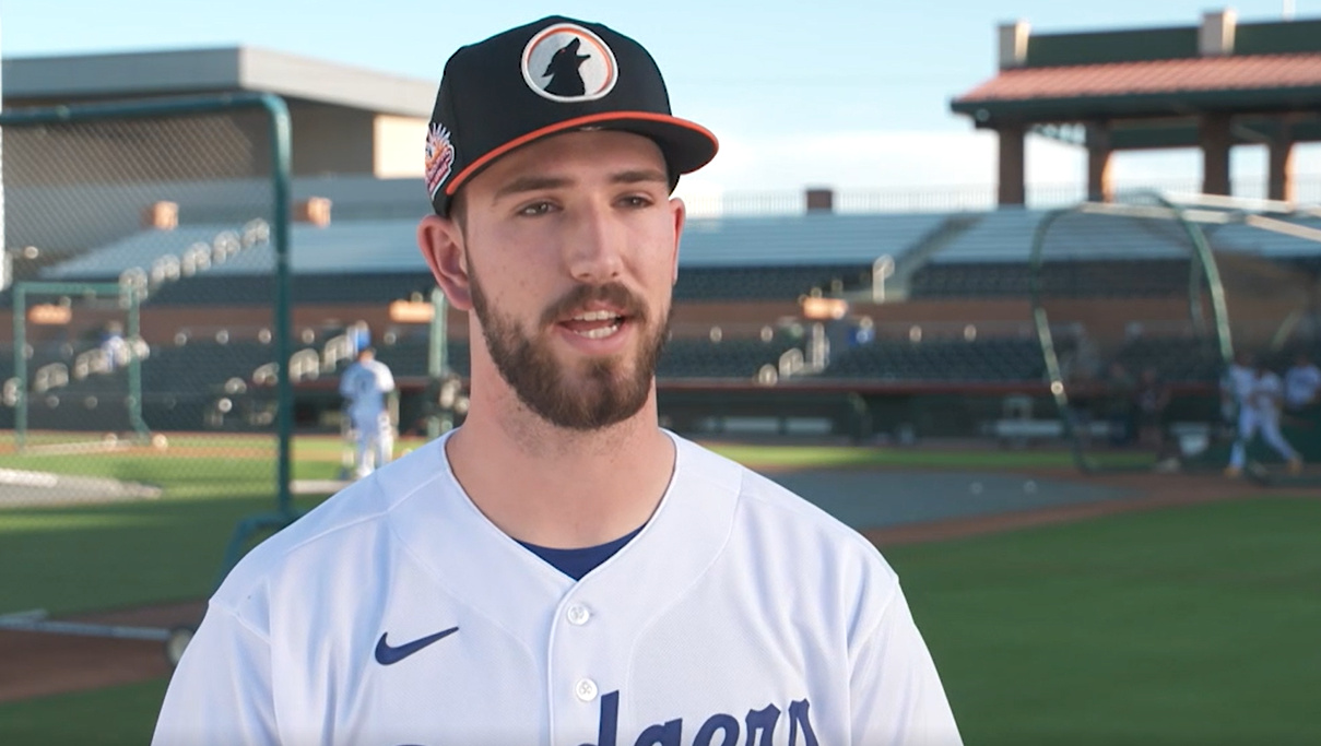 Dodgers add Ronan Kopp to 40-man, plus Roki's role, Kershaw's FO offer, and a quartet of injury updates